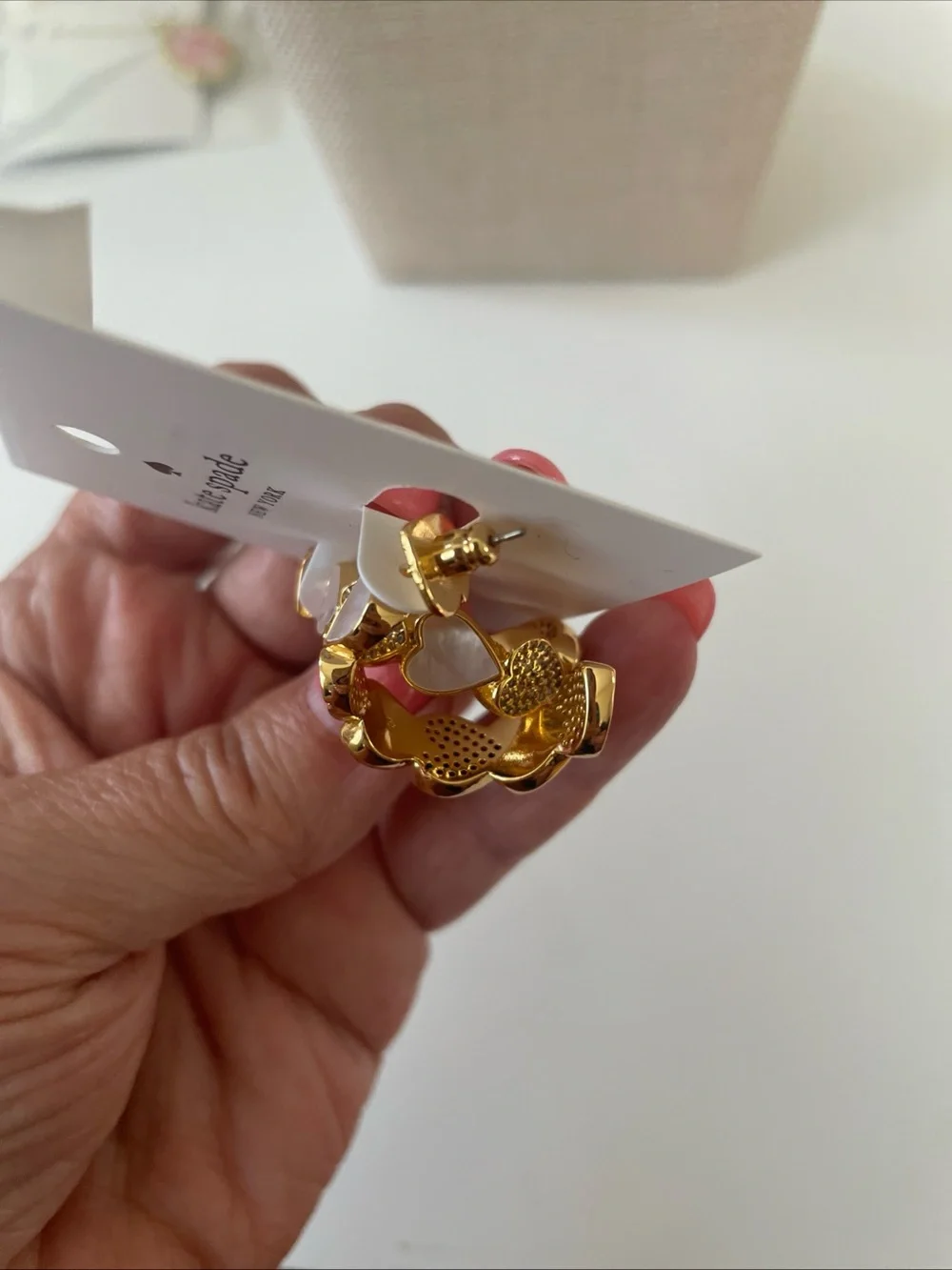 kate spade Gold Heart-Link Hoop Earrings with Mother-of-Pearl